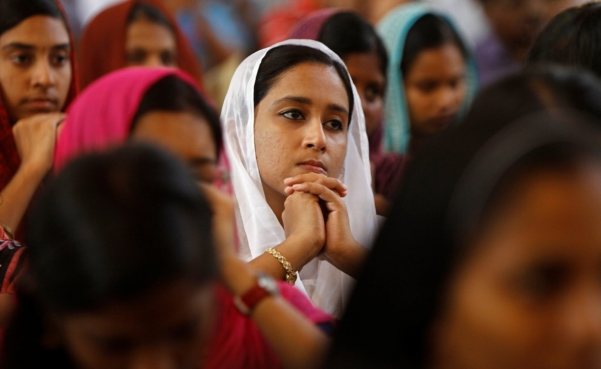 What do Indian Christians think about Hindus?