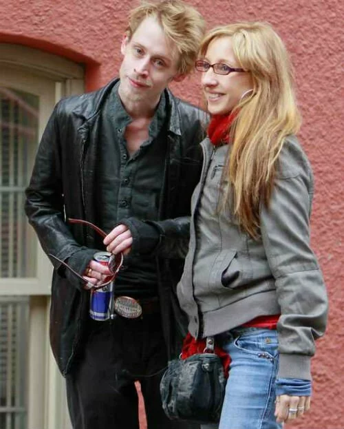 Macaulay Culkin looks thin and bony